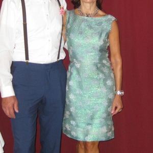 Vintage metallic brocade women's wiggle dress